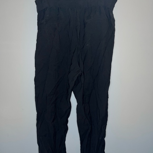 H&M Paperbag Pants - Picture 2 of 3
